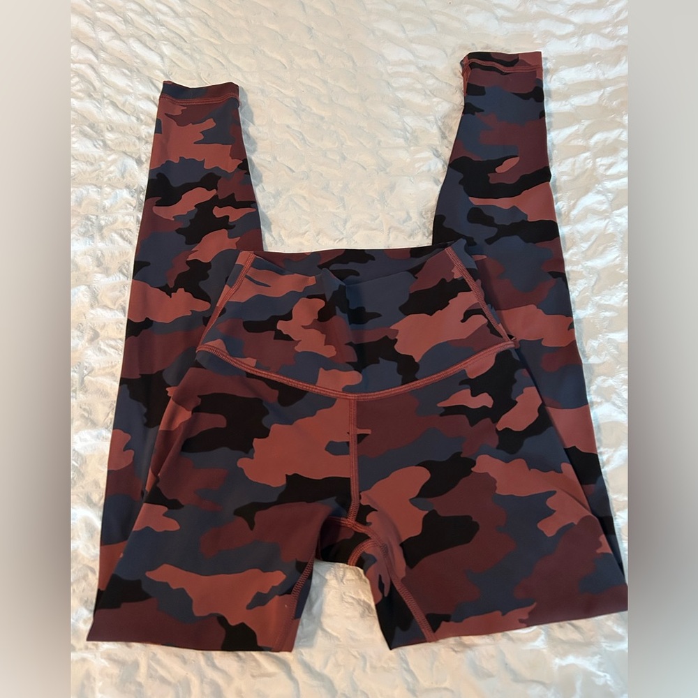 Lululemon Camo Leggings Size 2